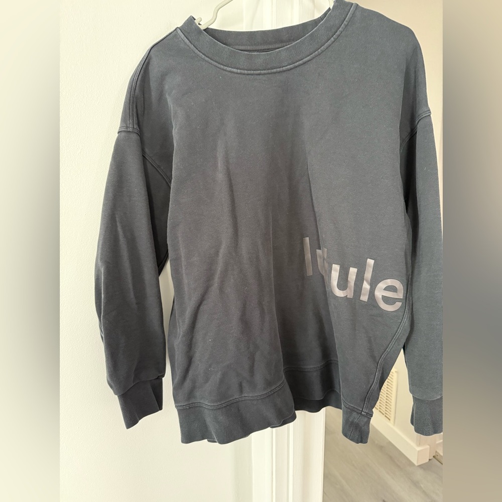 Lululemon crewneck